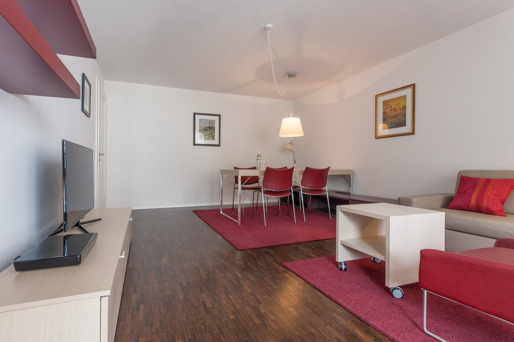 EMA House Serviced Apartments, Seefeld Цюрих Екстериор снимка