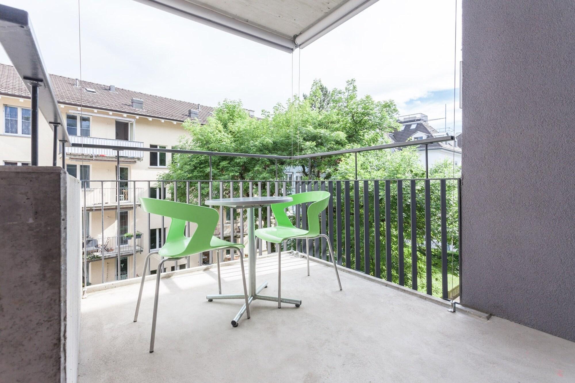 EMA House Serviced Apartments, Seefeld Цюрих Екстериор снимка