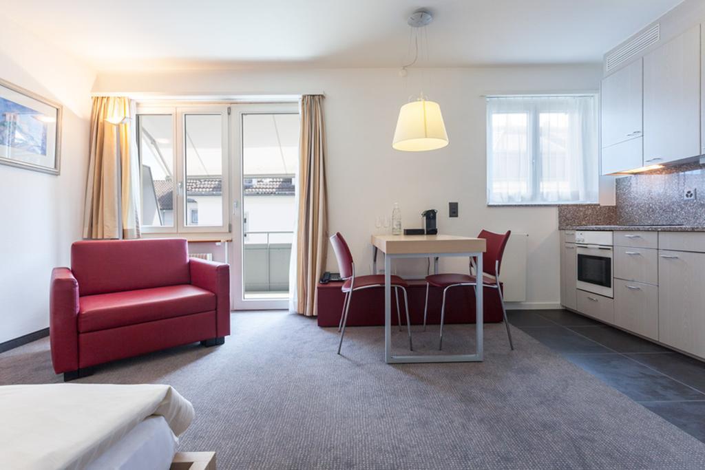 EMA House Serviced Apartments, Seefeld Цюрих Стая снимка